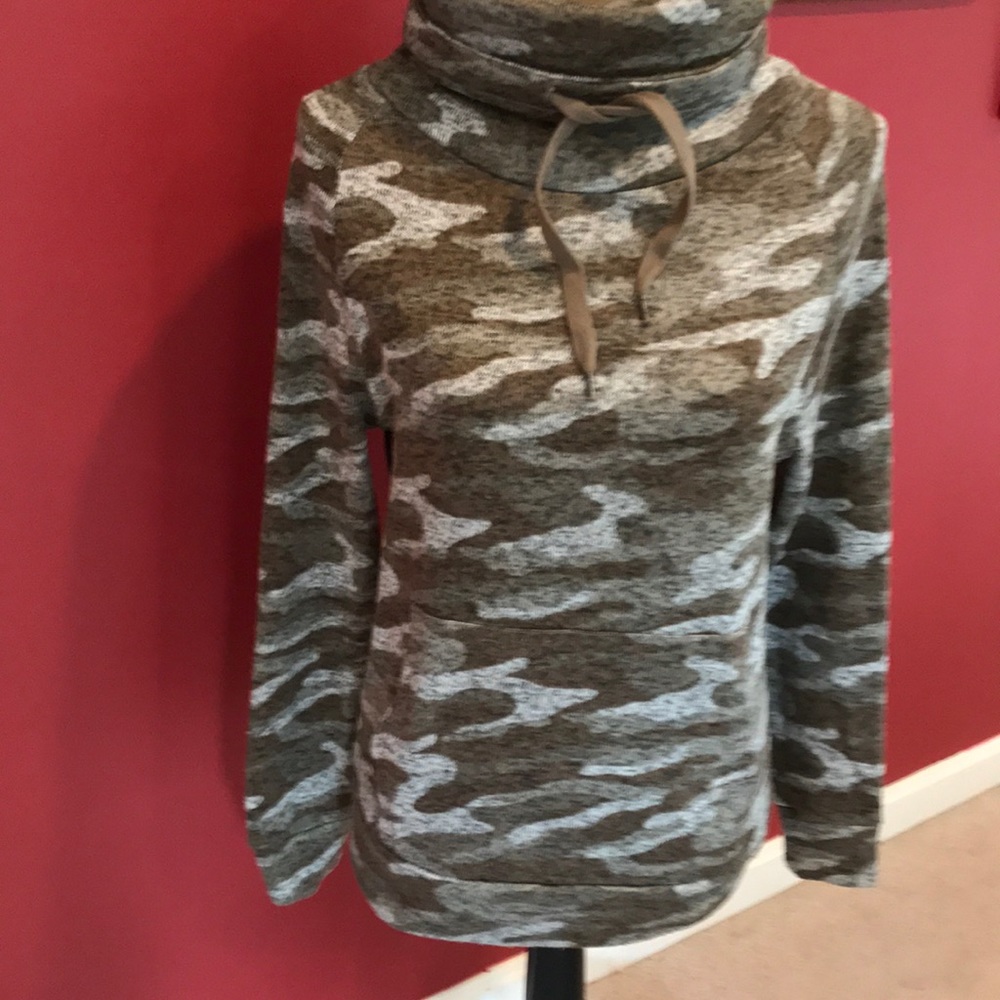 Walk or take a hike in this great camp cowl neck sweatshirt with front pocket.
